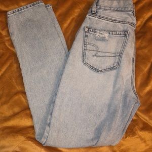 American Eagle mom jeans